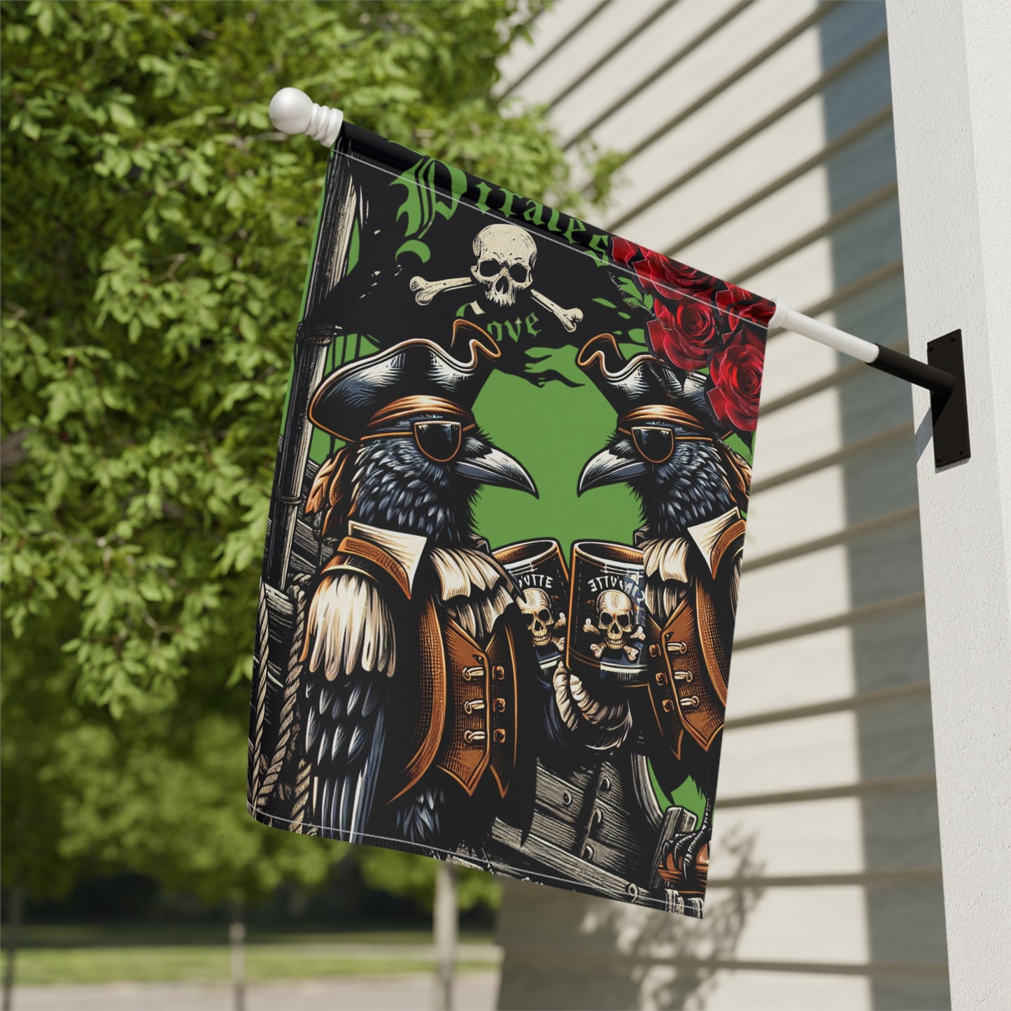 Pirate-Crow Themed Garden Banner, Charming Home Decor, Outdoor Flag for Garden Parties, Unique Gift for Pirate Lovers, Seasonal Yard Art